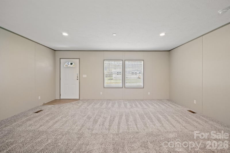 118 Peaceful Hill Dr, Old Fort, NC 28762