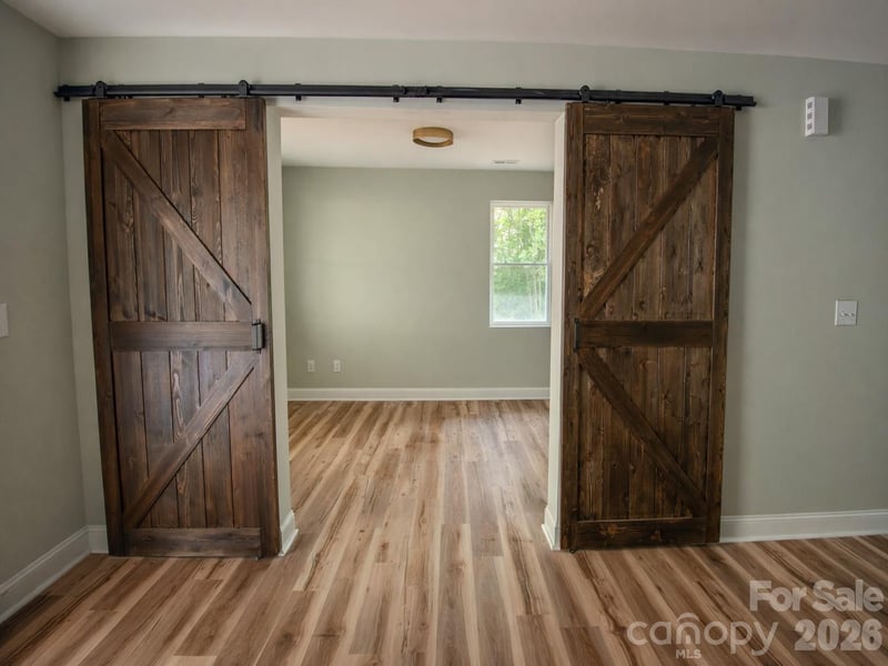 6615 Rockwell Blvd, Charlotte, NC 28269