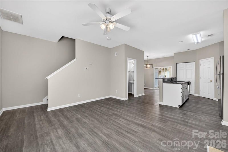 8619 Wandering Creek Way, Charlotte, NC 28227