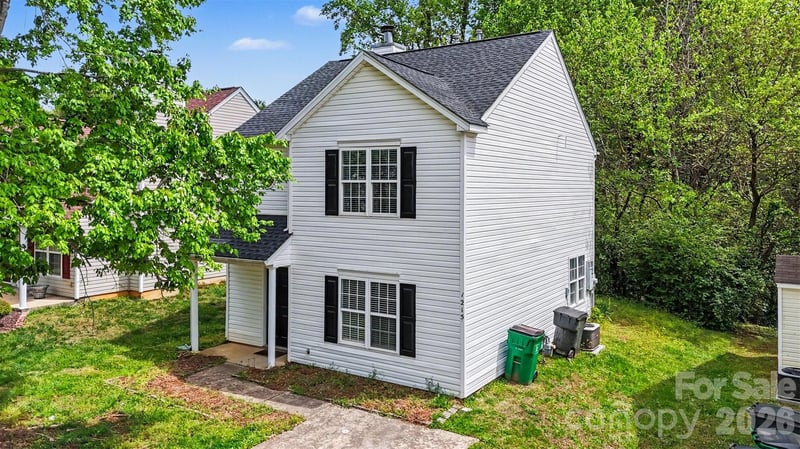 1215 Mcallister Dr, Charlotte, NC 28216