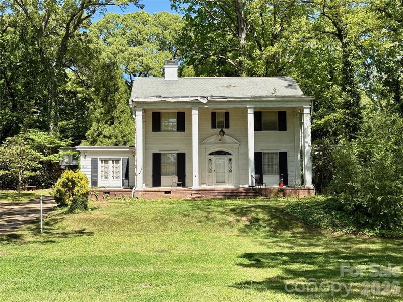 1612 New Hope Rd, Gastonia, NC 28054