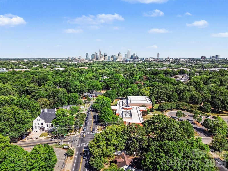 3001 Tuckaseegee Rd, Charlotte, NC 28208