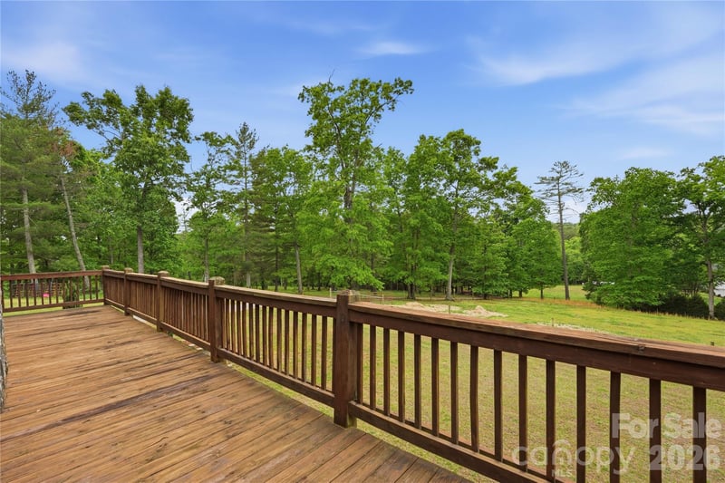 2305 Monteith Ln, Connelly Springs, NC 28612