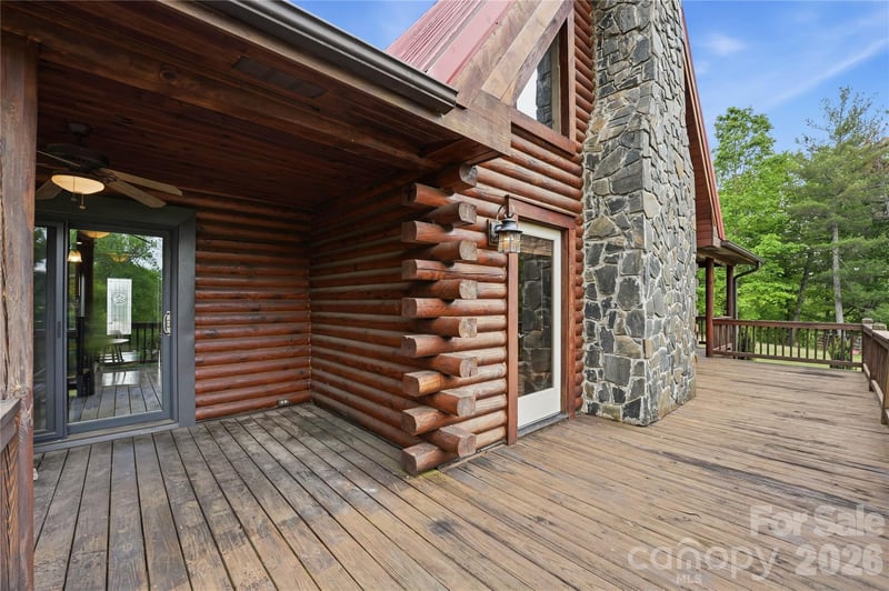 2305 Monteith Ln, Connelly Springs, NC 28612