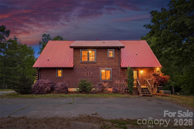 2305 Monteith Ln, Connelly Springs, NC 28612