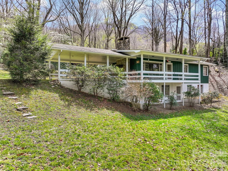 26 Laurel Loop, Maggie Valley, NC 28751