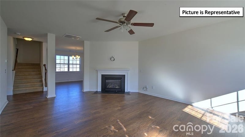 3133 Platinum Pointe Dr, Charlotte, NC 28227