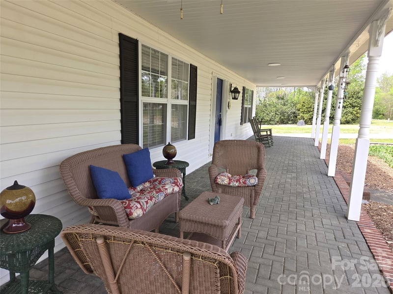 729 Sternbridge Dr, Concord, NC 28025