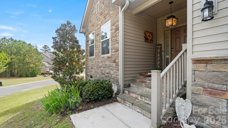 4708 Summerside Dr, Clover, SC 29710