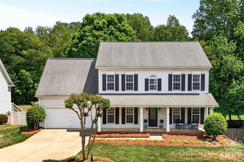118 Easy St, Mooresville, NC 28117