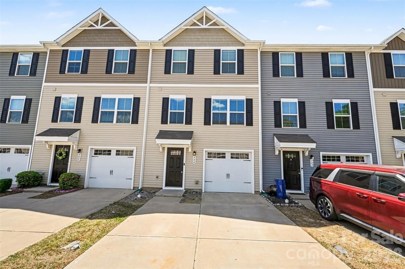 904 Taybyn Rd, Fort Mill, SC 29715