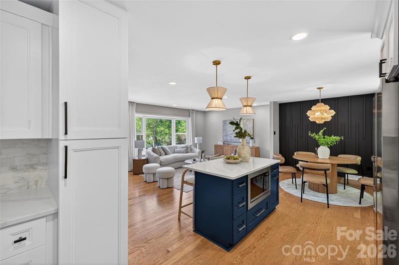 300 Dollar Cir, Charlotte, NC 28270