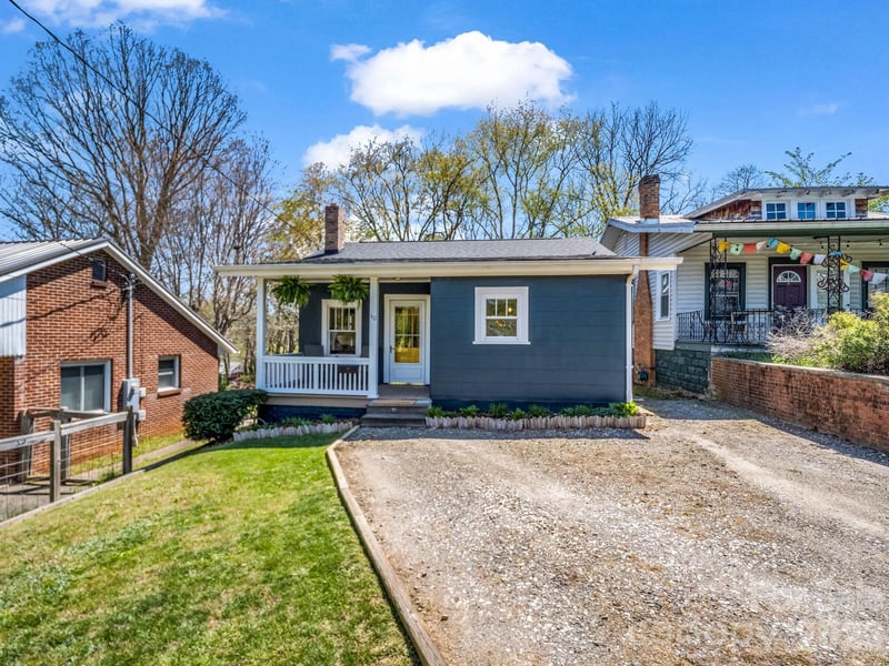 40 Hudson St, Asheville, NC 28806