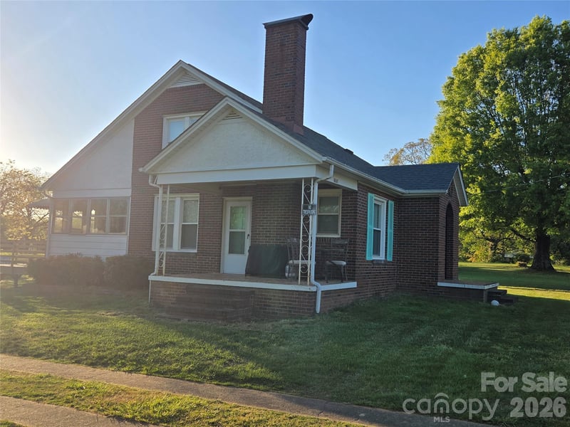 4207 Section House Rd, Hickory, NC 28601