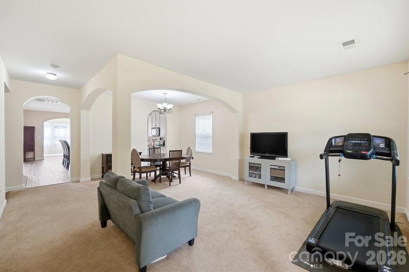 6629 Thistle Down Dr, Harrisburg, NC 28075