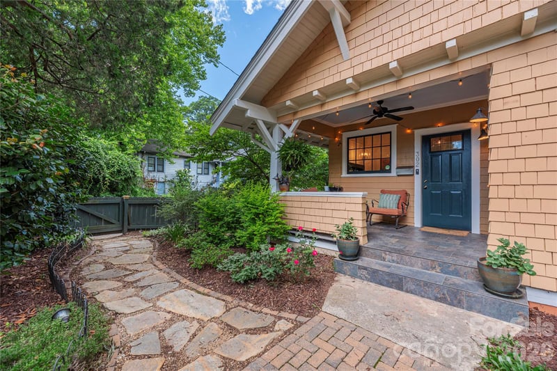 302 Hillside St, Asheville, NC 28801