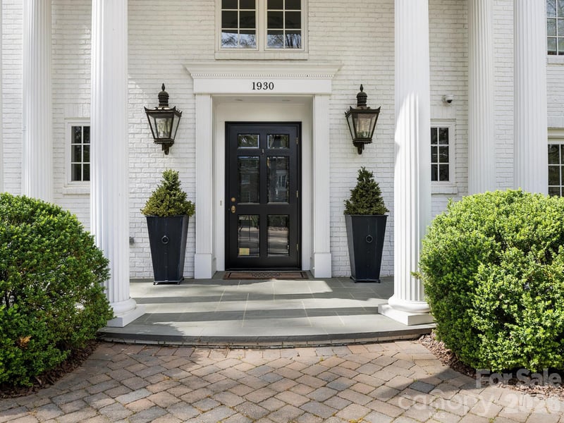 1930 Queens Rd, Charlotte, NC 28207