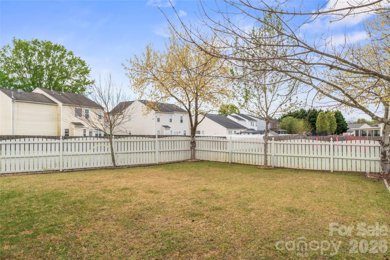 14913 Asheton Creek Dr, Charlotte, NC 28273