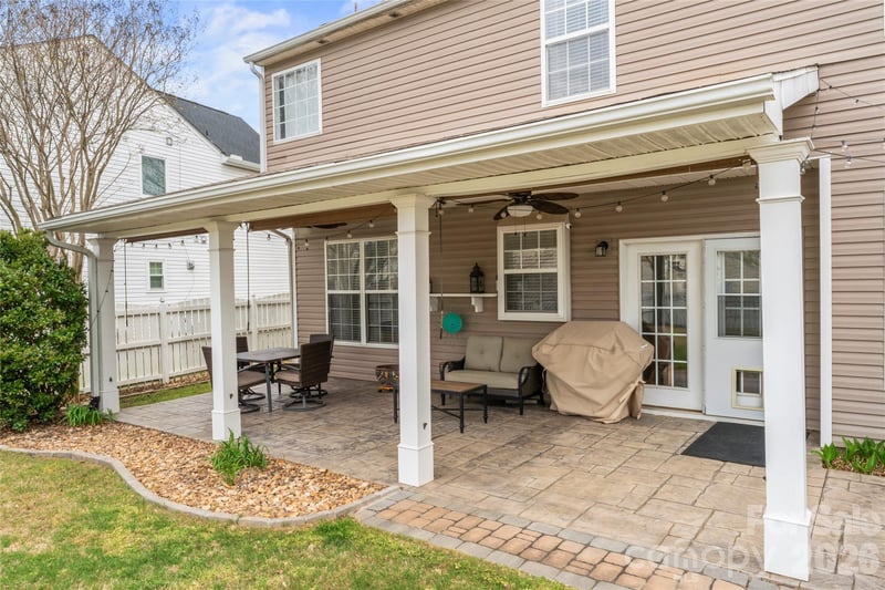 14913 Asheton Creek Dr, Charlotte, NC 28273