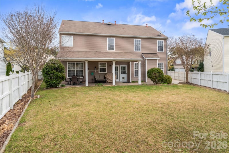 14913 Asheton Creek Dr, Charlotte, NC 28273