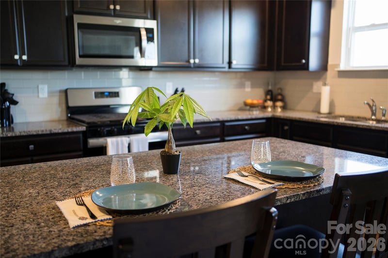 141 Amblers Knoll Rd, Weaverville, NC 28787