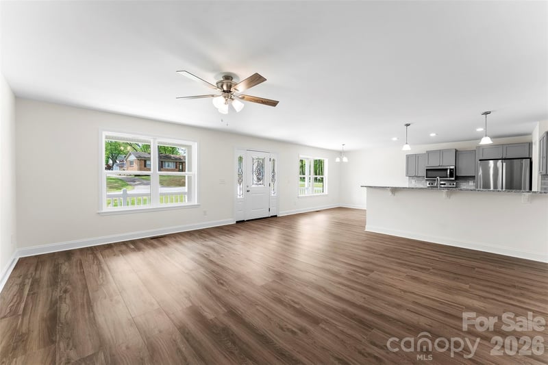 110 Iowa Ave, Bessemer City, NC 28016