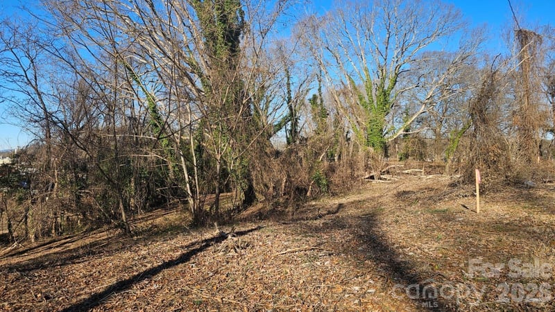 728 3rd Street Pl, Hickory, NC 28602