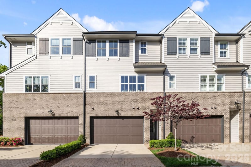 1241 Cotswold Pl, Charlotte, NC 28211