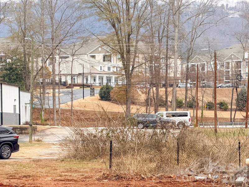 2738B Poinsett Hw, Greenville, SC 29609