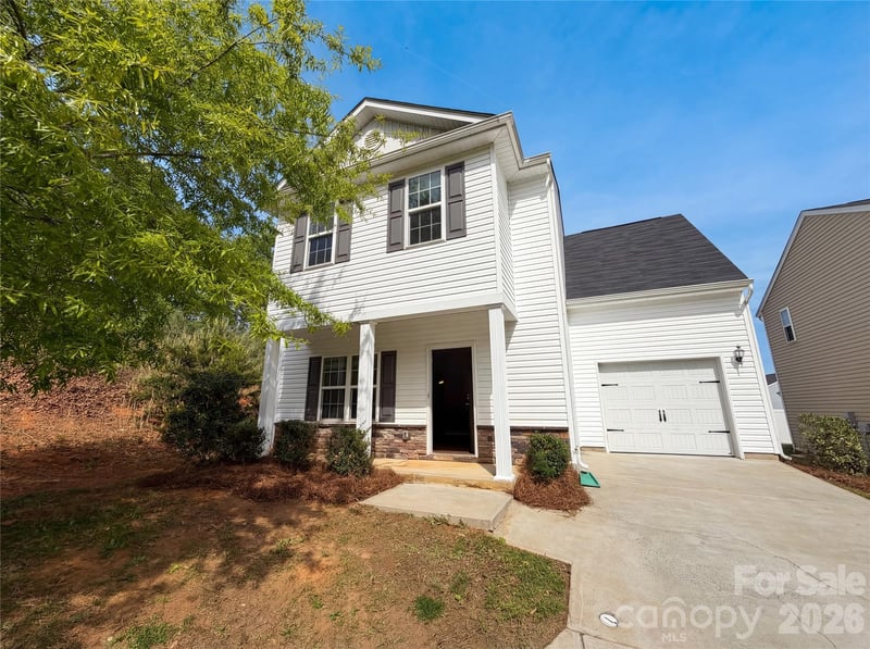 8321 Candlenut Ln, Charlotte, NC 28215