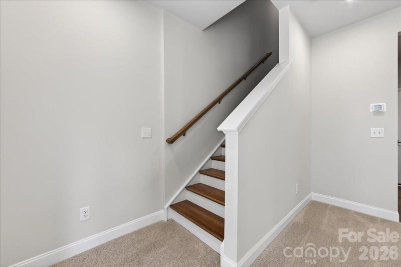 7929 Cedarsmith Ct, Charlotte, NC 28217