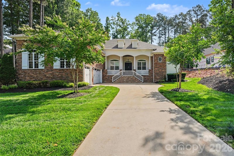 7575 Cottonwood Dr, Denver, NC 28037