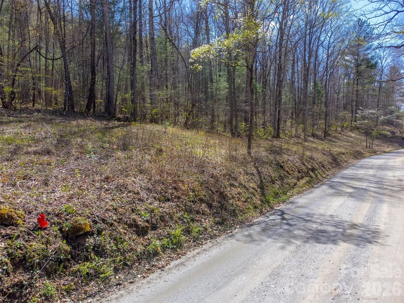 306 Cedar Creek Farm Rd, Tuckasegee, NC 28783