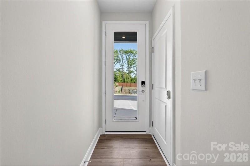 7921 Cedarsmith Ct, Charlotte, NC 28217