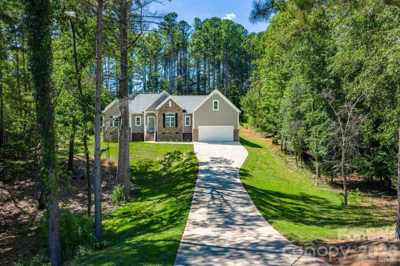 4903 Rio De Luna None, Hickory, NC 28601