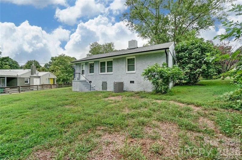 3443 Airlie St, Charlotte, NC 28205
