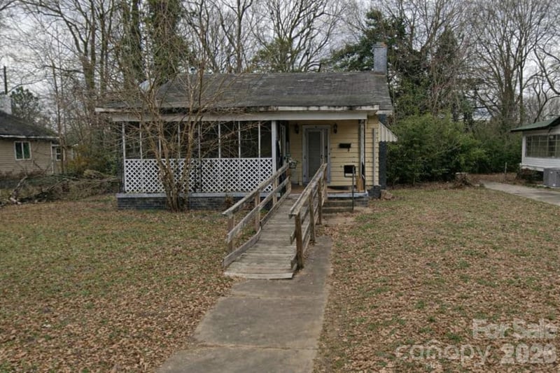 7 Bolt Dr, Shelby, NC 28150