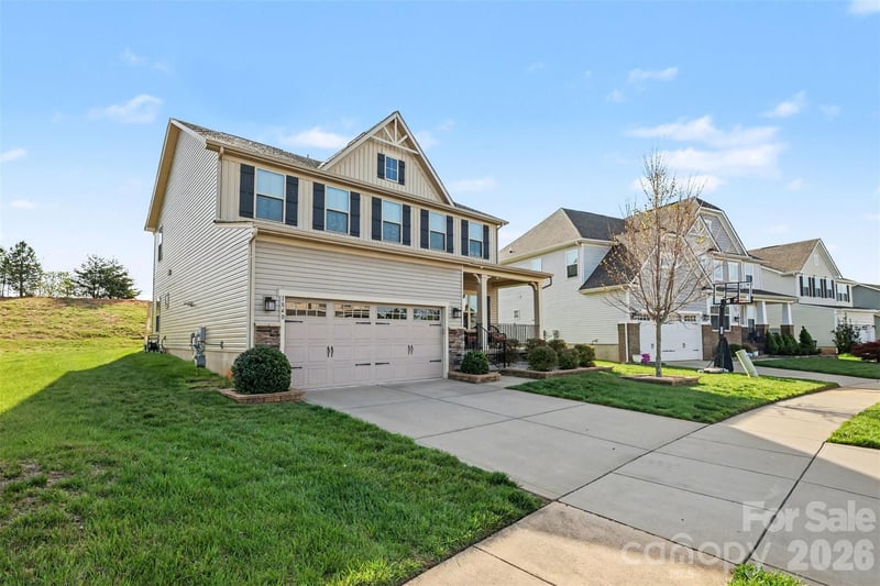 1840 Scarbrough Cir, Concord, NC 28025