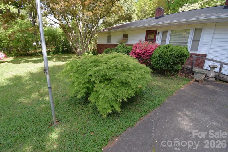 502 Henry St, Belmont, NC 28012