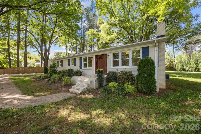 19041 Davidson Concord Rd, Davidson, NC 28036