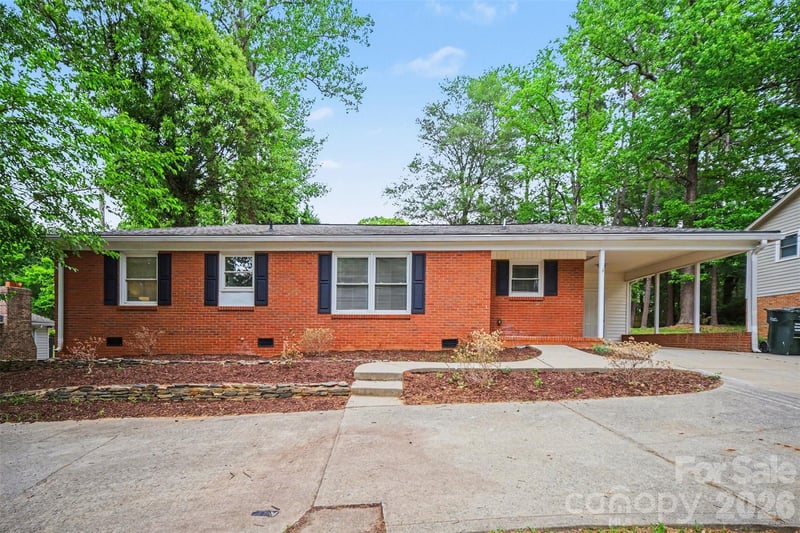 694 Forest St, Concord, NC 28025
