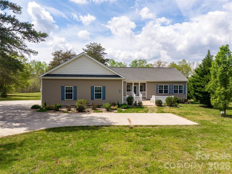 2500 Blackstock Rd, Landrum, SC 29356