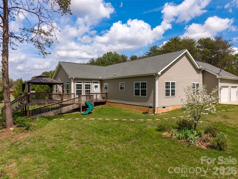 2500 Blackstock Rd, Landrum, SC 29356