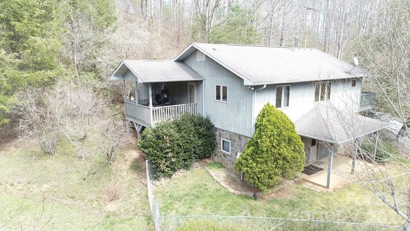 133 Ambria Dr, Waynesville, NC 28785