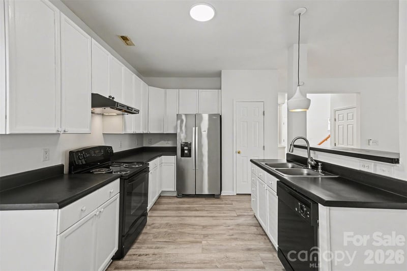 5041 Prosperity Ridge Rd, Charlotte, NC 28269