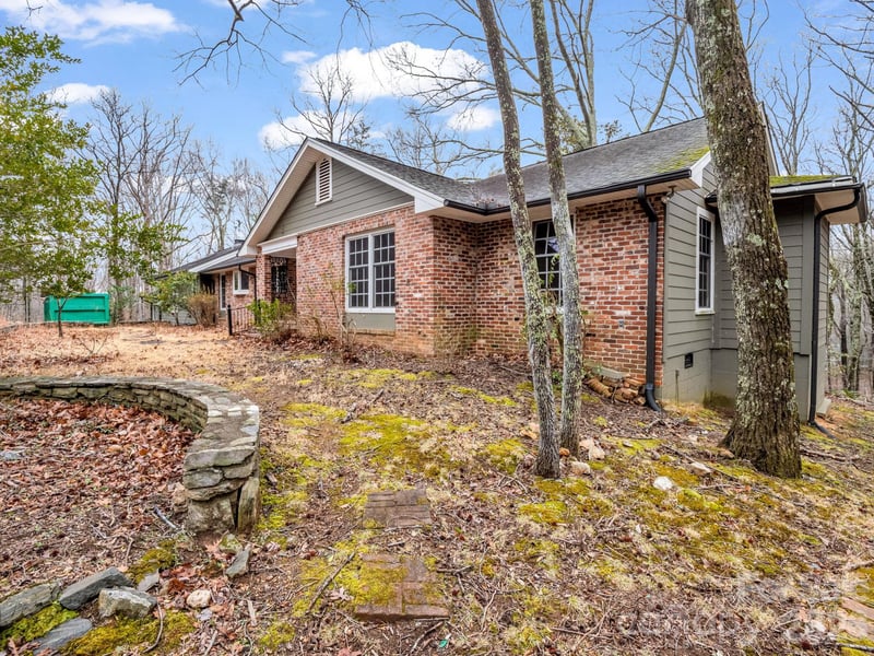 117 Hummingbird Ln, Columbus, NC 28722