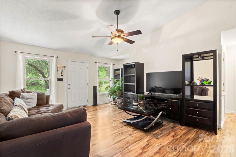 516 Majestic Ct, Concord, NC 28025