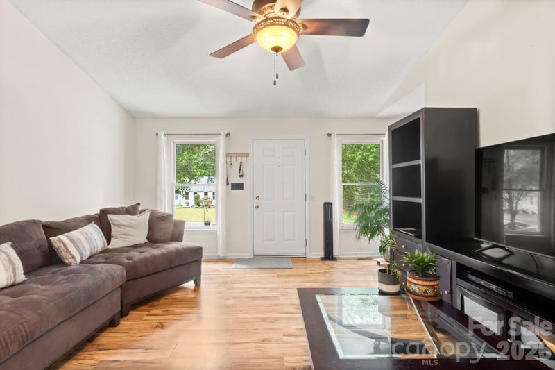 516 Majestic Ct, Concord, NC 28025