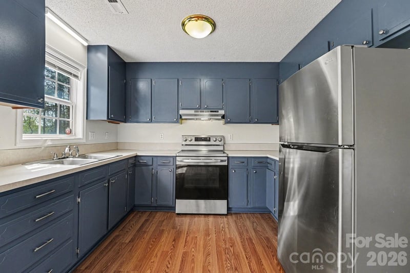 4936 Tumbling Creek Rd, Conover, NC 28613