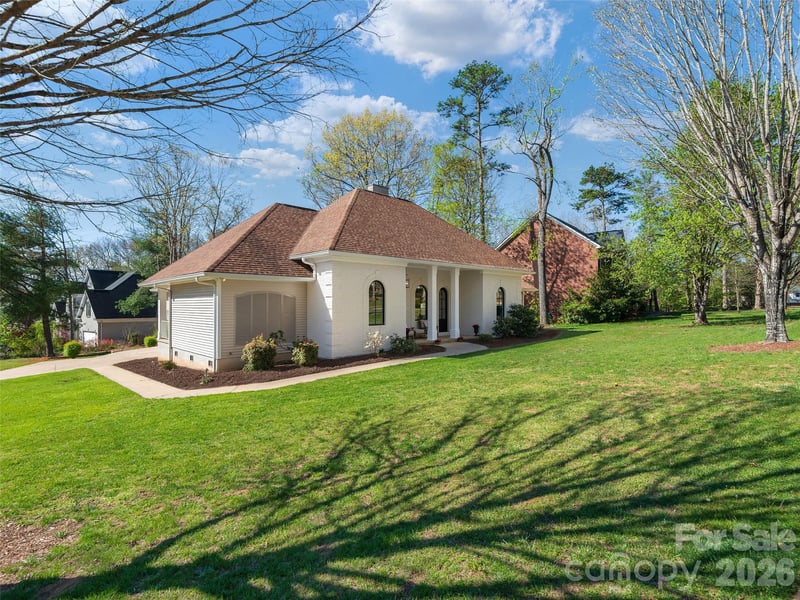 508 Pinchot Dr, Asheville, NC 28803